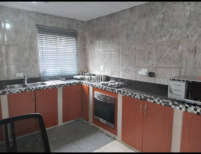 3 BEDROOM TOWNHOUSE FOR SALE IN EDEN GLEN